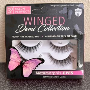 Salon Perfect Winged Demi Collection Lashes